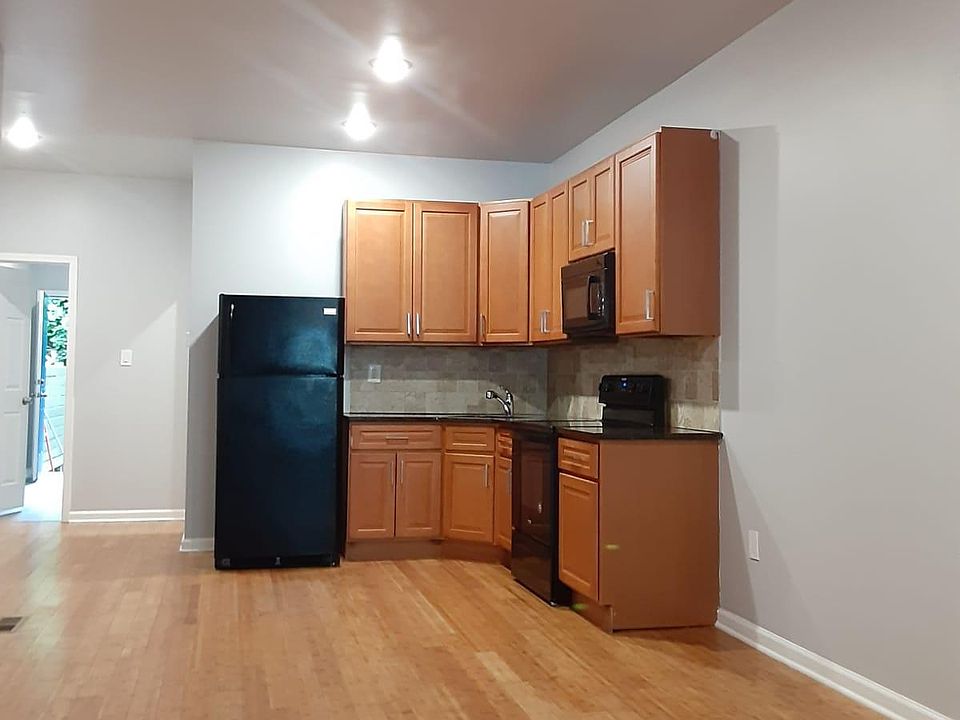 1st image of 263 W Zeralda St Floor 1