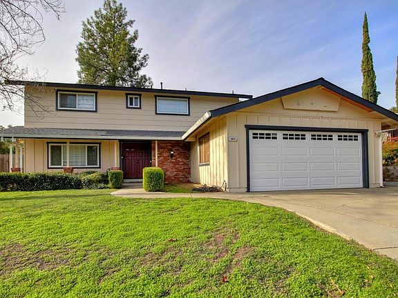 2nd image of 4913 Papaya Dr