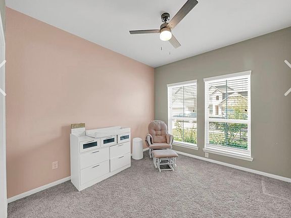 5th image of 11318 Painted Trillium Ln