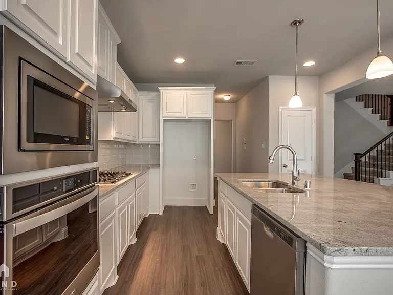 3100 Damsel Sauvage Ln — Photo 16