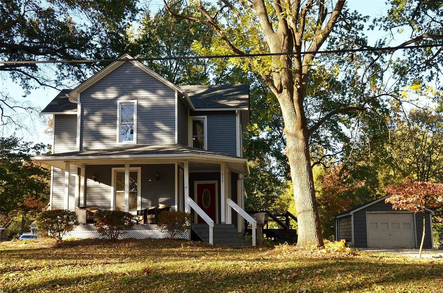 715 Vine St photo 1