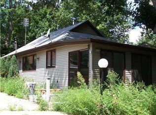 7092 N Bunde Ave, New Carlisle, IN 46552