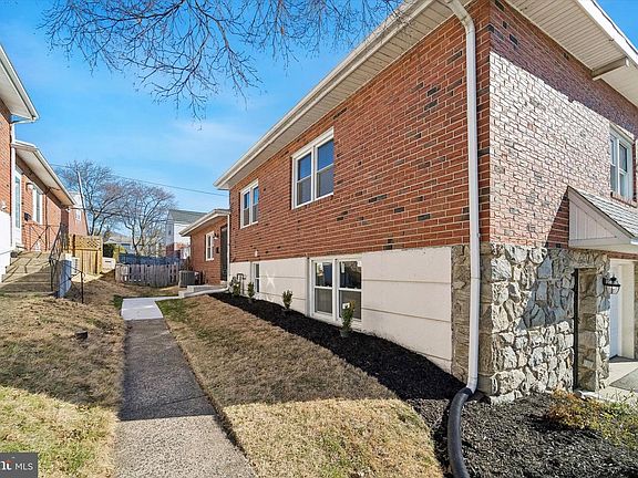 2nd image of 19 Juniper Rd