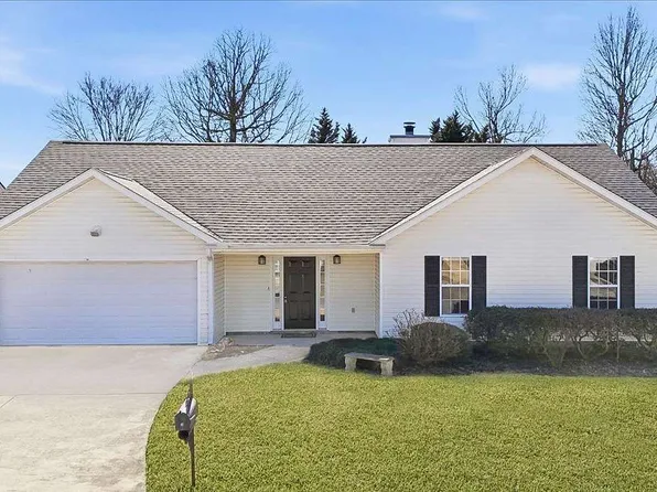 9 Redfern Trl NE, Rome, GA 30165