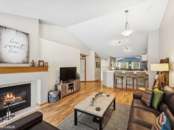 11717 Ryan Cir #1203, Burnsville, MN 55337