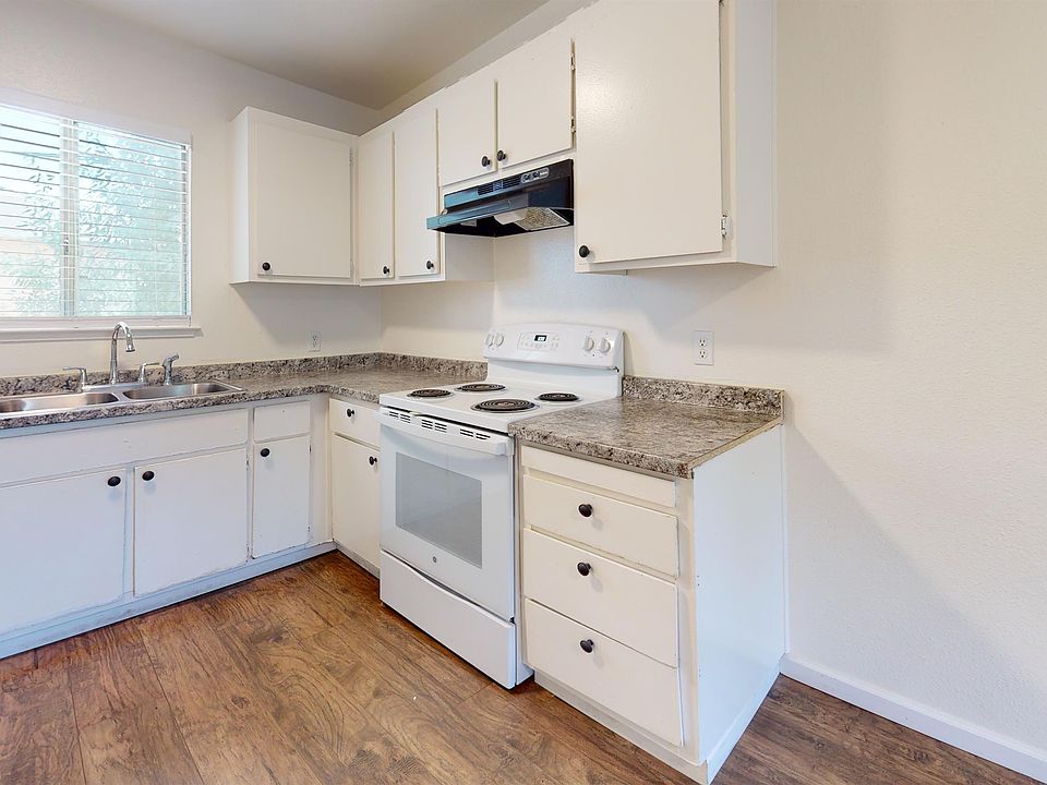 1st image of 5968 Park Ave #10518328