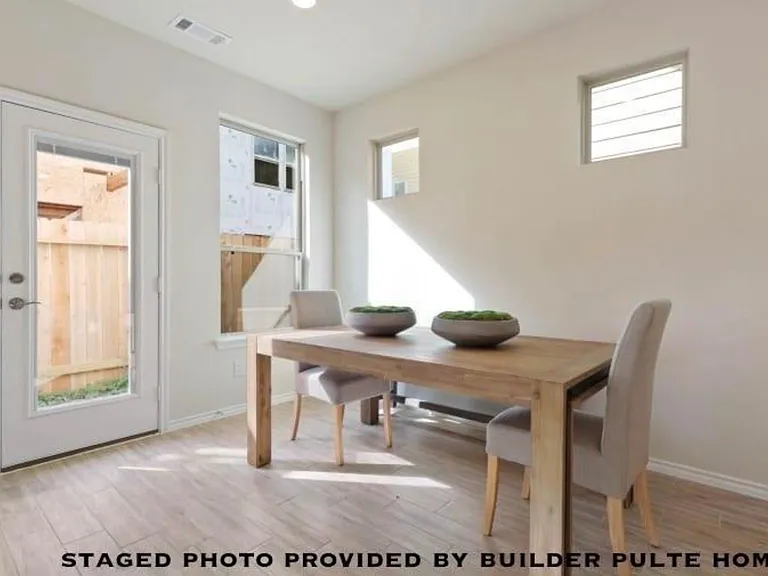 3420 Avondale View Dr — Photo 12