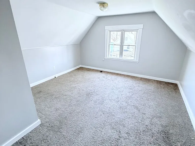 3914 W 21st St — Photo 21