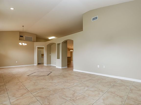 3rd image of 28502 Fairweather Dr