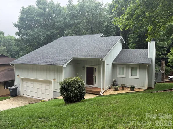 4160 Koala Cir, Tega Cay, SC 29708