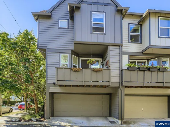 8805 SE 13th Ave, Portland, OR 97202