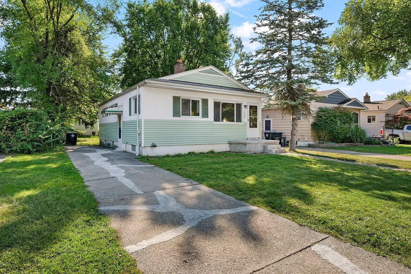 3 bed, 1000 sqft, $2,000 — Photo 4