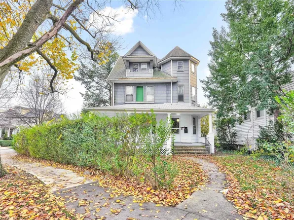 120-20 84 Avenue, Kew Gardens, NY 11415