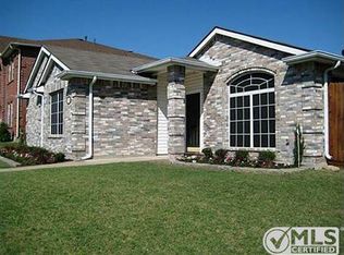 110 Southwood Dr, Rockwall, TX 75032