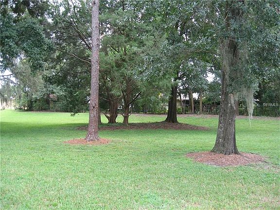 3rd image of 408 Meadowood Blvd
