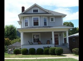 11 Greenwood Ave, Wheeling, WV 26003