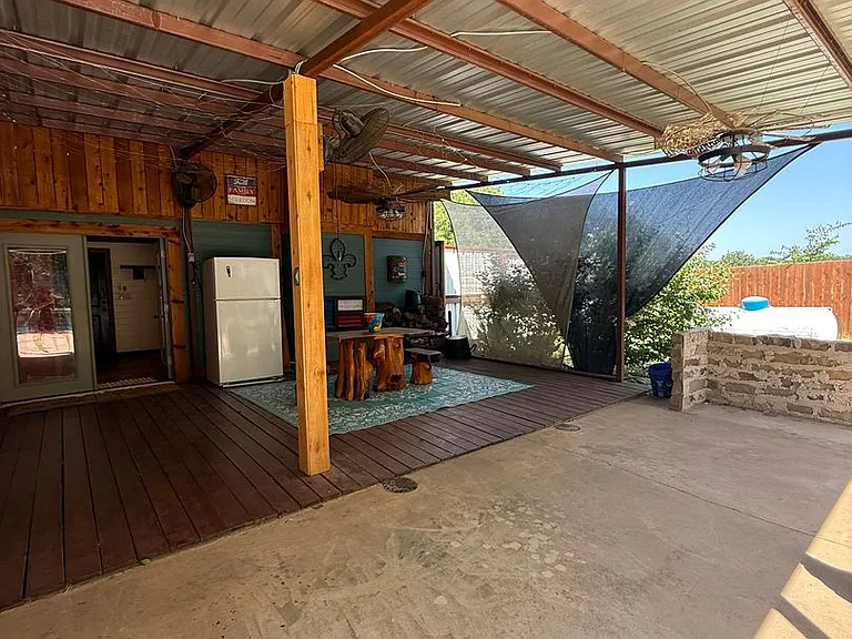 2723 Tin Top Rd — Photo 28
