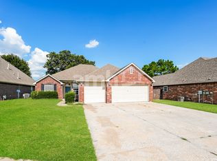 8101 S Elder Ave, Broken Arrow, OK 74011