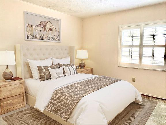 3rd image of 102 S Interlachen Ave APT 307