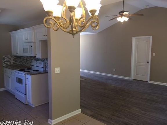 3rd image of 717 Hidden Forest Dr