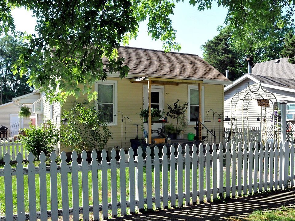 BRAD NEW SIDING