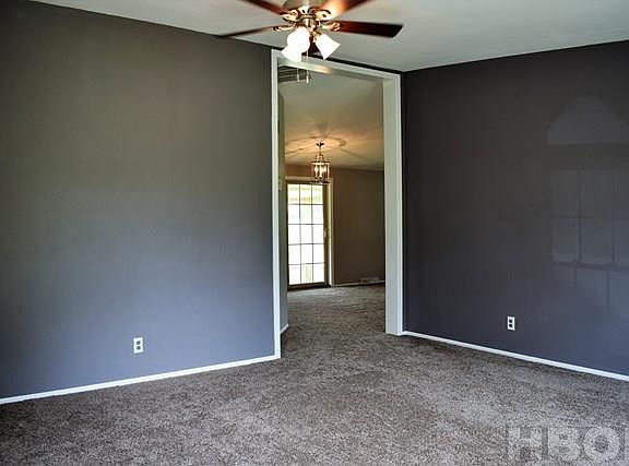 3rd image of 1214 Truman Dr