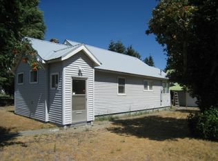 212 Teanaway Ave, Cle Elum, WA 98922