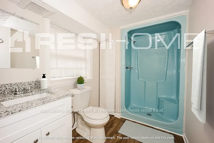 724 Dixon Rd — Photo 13