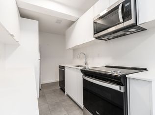 5 Mallory Gdns #50126A-702, Toronto, ON M4V 2A7
