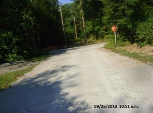 2285 N Lakeshore Dr, Pacific, MO 63069