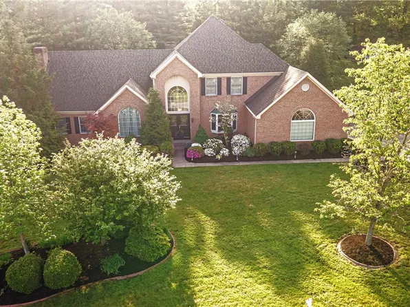 44 Lintel Dr, Canonsburg, PA 15317