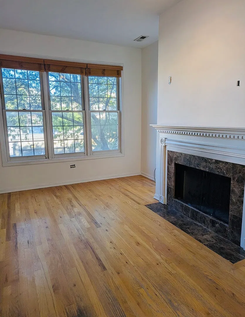 3 bed, $3,200 — Photo 4