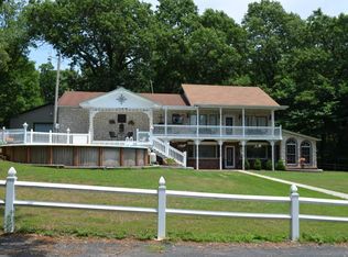 14203 Newt Dr, Neosho, MO 64850