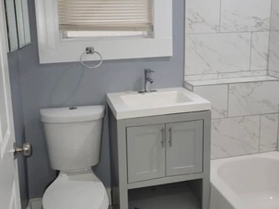 2nd image of 82 Fulton Ave #1