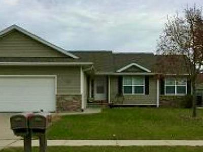 1725 49th St, Marion, IA, 52302