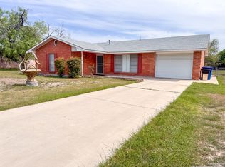 122 Mary Helen Dr, San Antonio, TX 78222