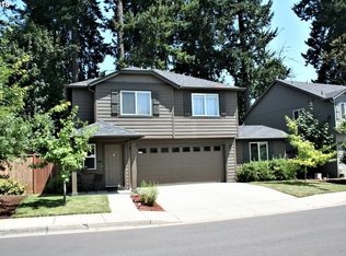 4918 Glacier Dr, Springfield, OR 97478