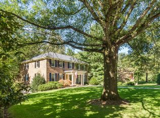 198 Woodcliff Cir, Signal Mountain, TN 37377