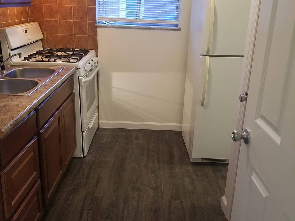 1st image of 11268 Liana Ln