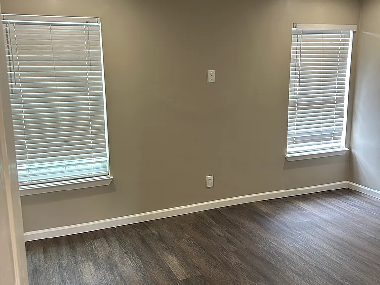 3551 Cortez Dr — Photo 11