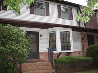 196 Riva Dr, Hackettstown, NJ 07840