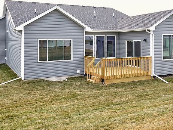 3rd image of 9371 Emilia Ln
