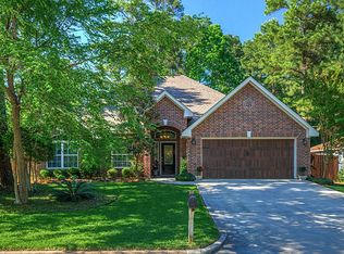 12218 Longfellow Dr, Montgomery, TX 77356