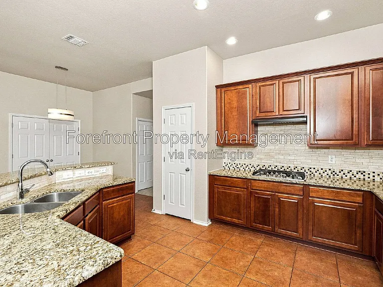 3619 Sweet Olive — Photo 8