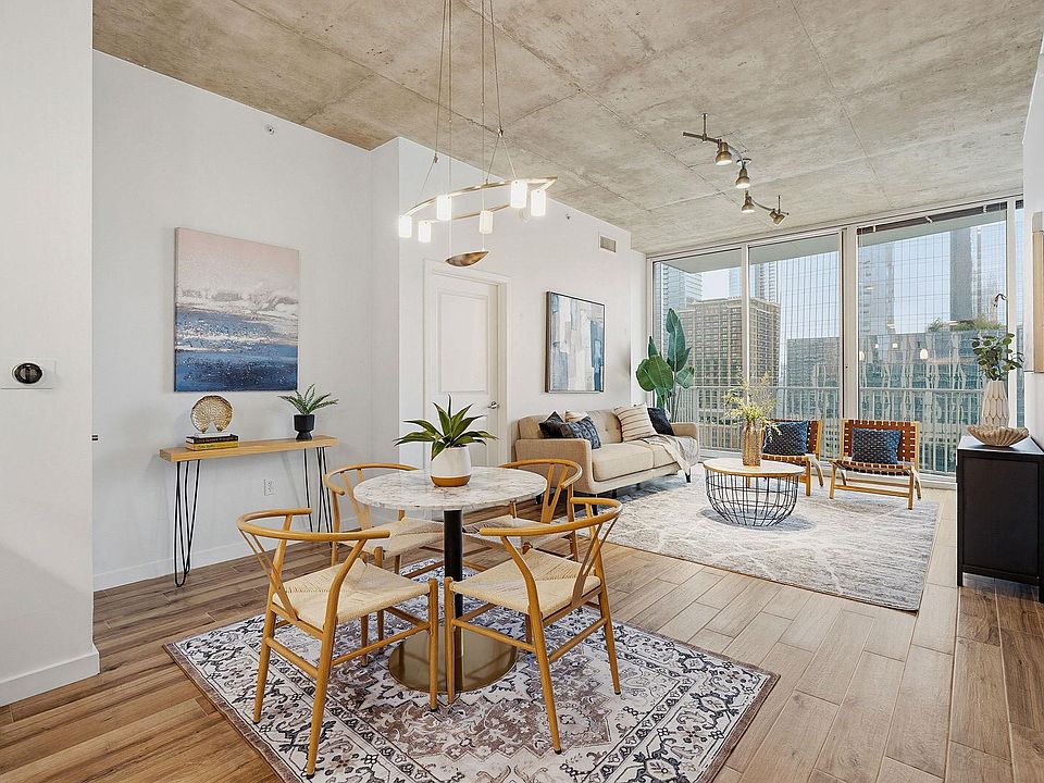 1st image of 360 Nueces St APT 1505