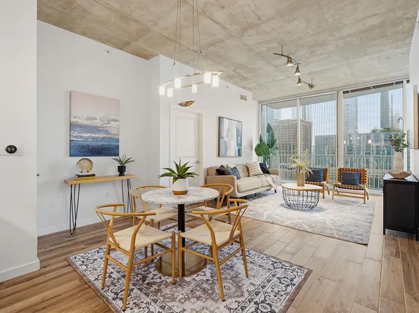 360 Nueces St APT 1505, Austin, TX 78701