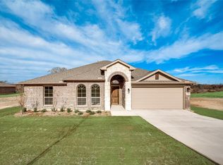 155 Springwood Loop, Springtown, TX 76082