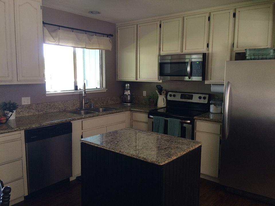 1st image of 3457 Margaret Dr