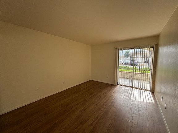3rd image of 10737 San Diego Mission Rd Unit 107