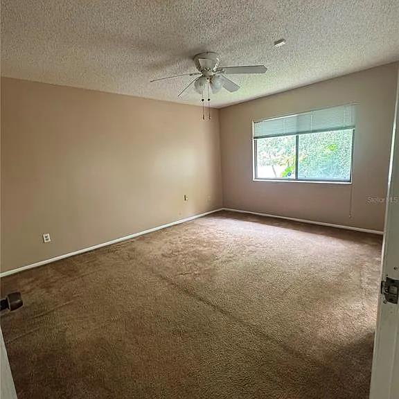 5359 Vineland Rd #2-E — Photo 4